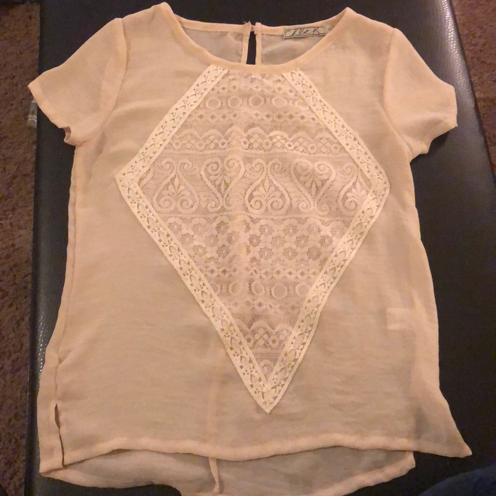 CHLOE K SHEAR BEIGE BLOUSE WITH LACE PATTERN